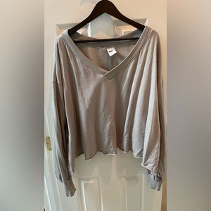 Nike Yoga Luxe Gray V-Neck Cropped Sweatshirt Womens XXXL